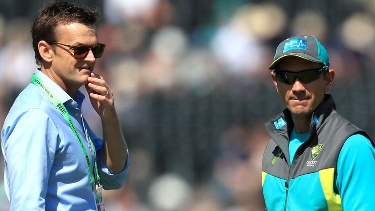Adam Gilchrist (L) has spoken out in support of former team-mate Langer