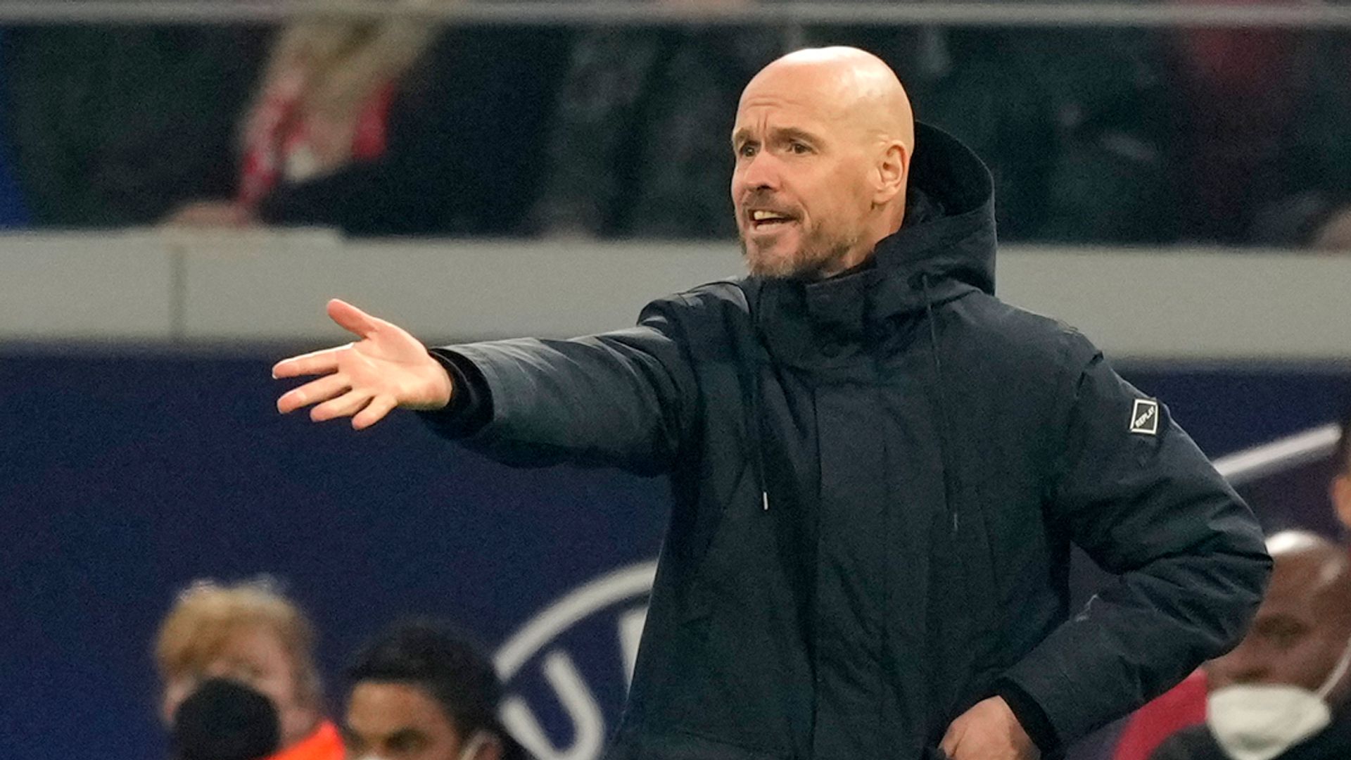 Ten Hag's Ajax crash out of CL to Benfica