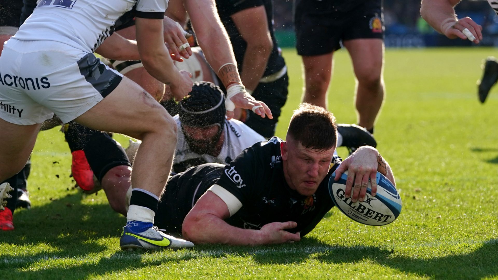 Chiefs back into Premiership play-off places
