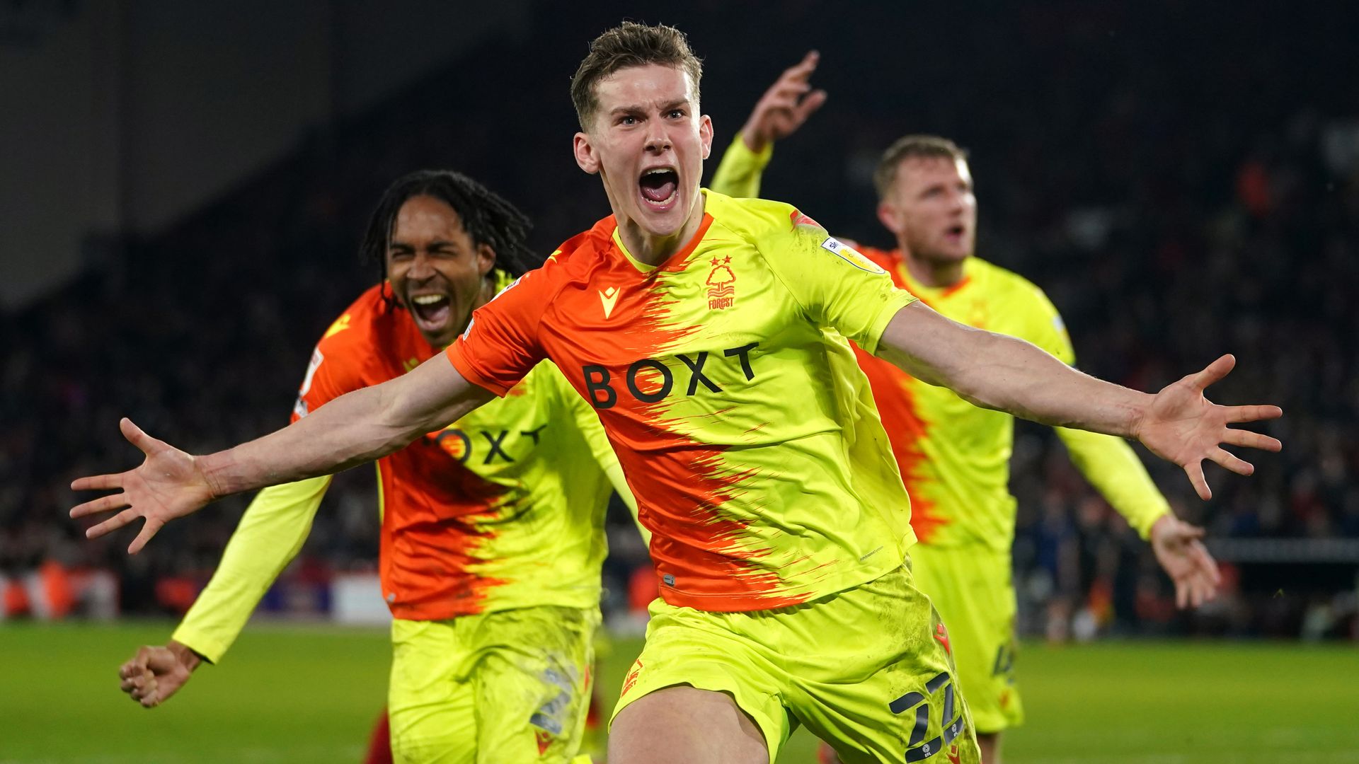 Last-minute Yates leveller rescues point for Forest