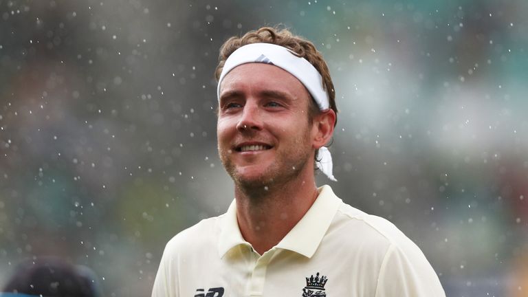 Former England striker Nick Compton backed Broad to take over as captain.