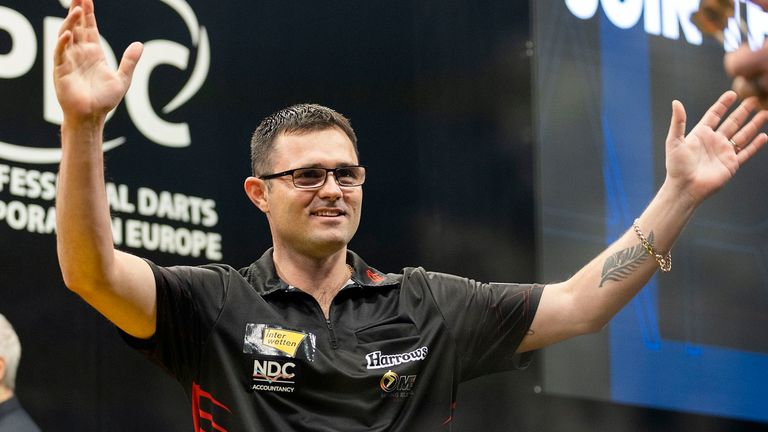 Damon Heta claimed his third PDC title with a superb triumph over Gary Anderson in Saturday's Players Championship 5 final in Barnsley