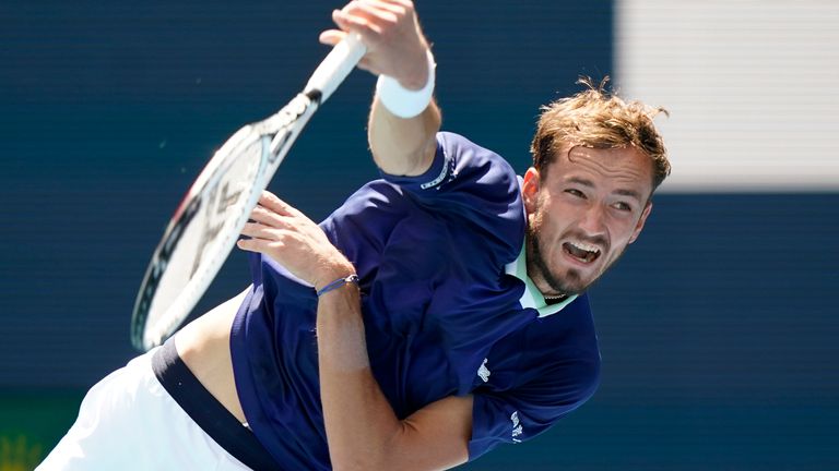 Daniil Medvedev dropped only four points on serve in the first set