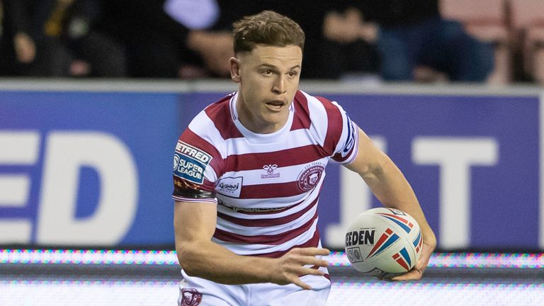 Highlights from the Betfred Super League game between Wigan Warriors and Castleford Tigers.