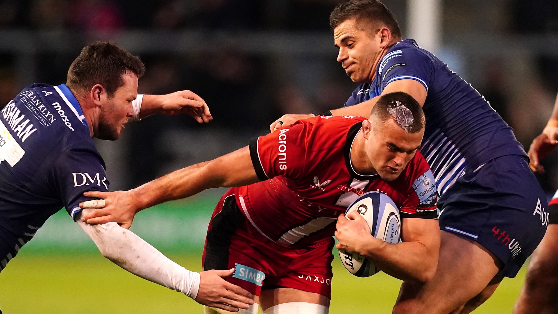 Earl scores double as Saracens boost play-off hopes with win over Sale