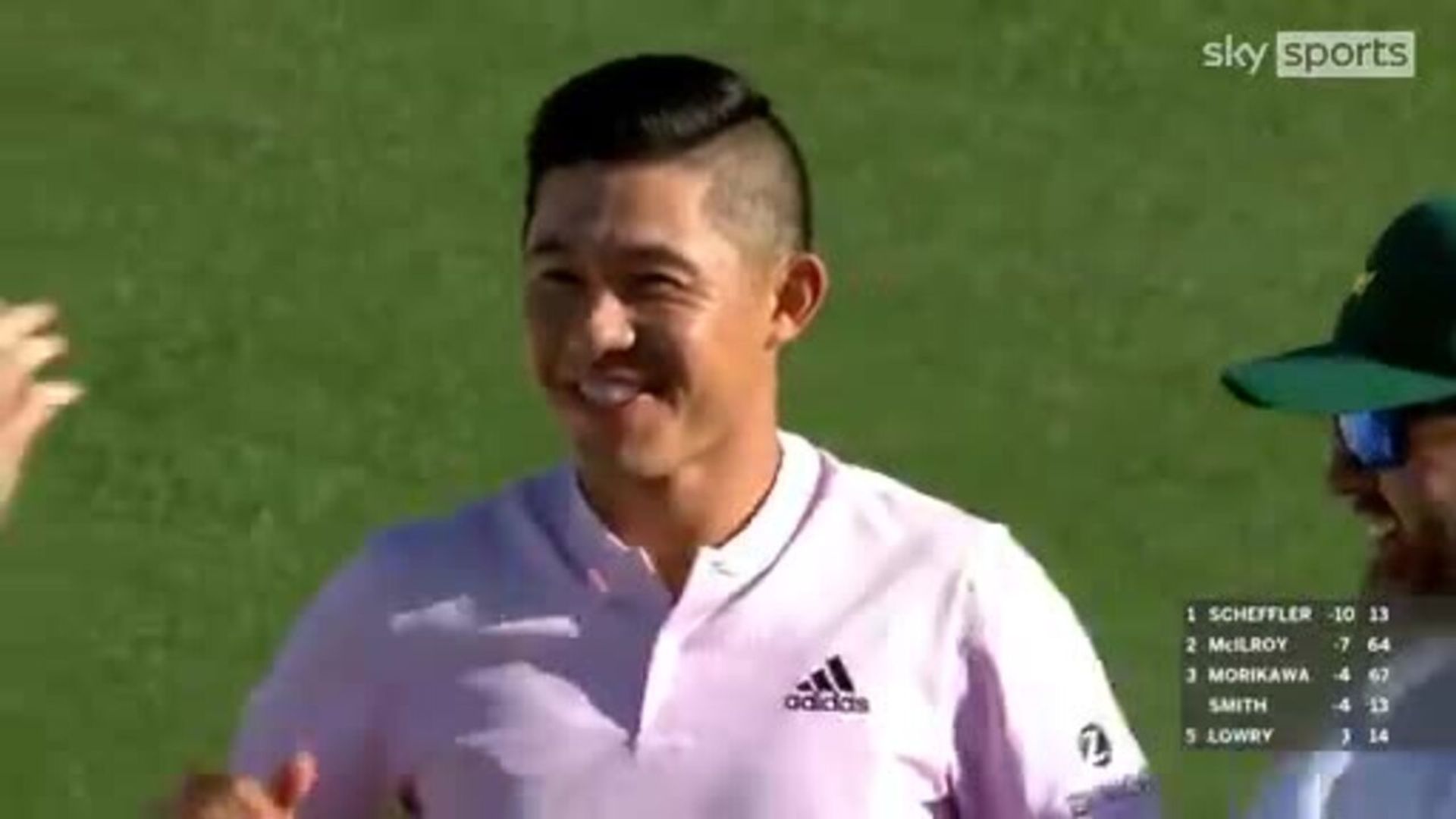 Morikawa copies McIlroy with 72nd hole bunker birdie!