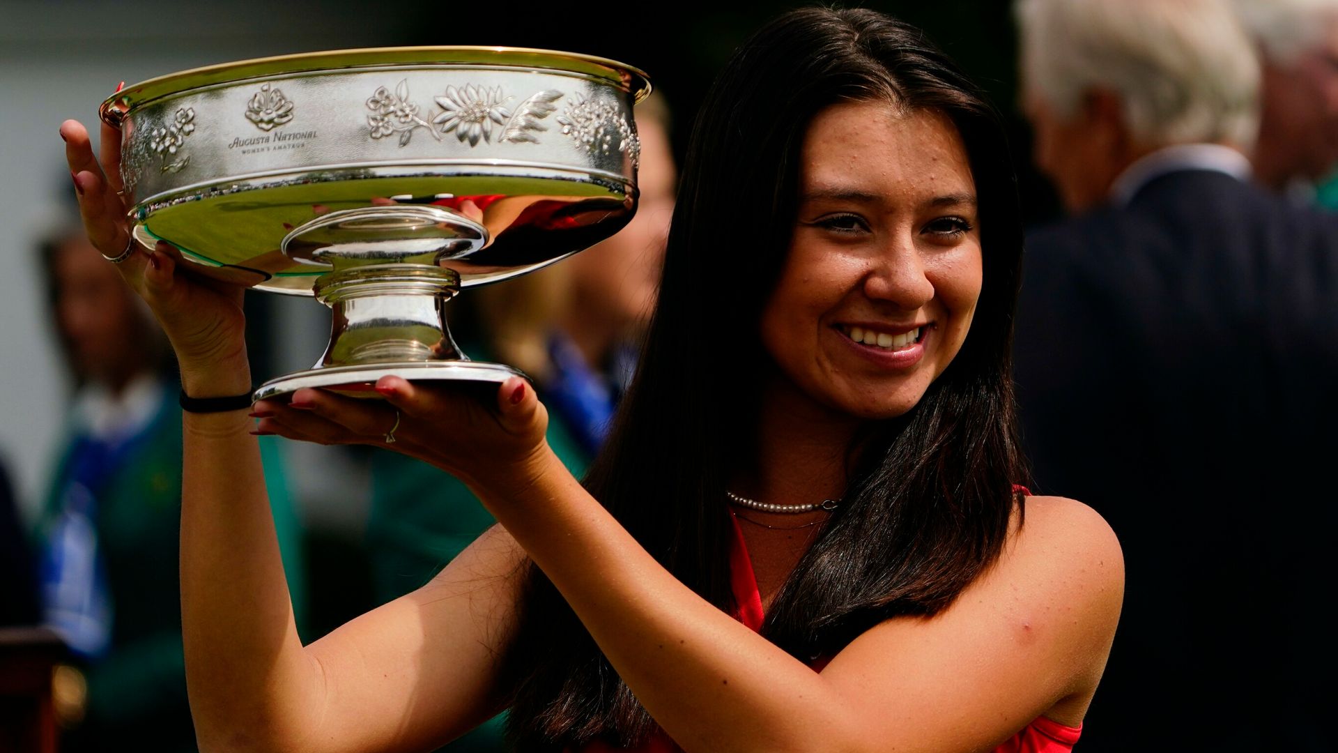 Davis, 16, becomes youngest-ever Augusta Amateur winner