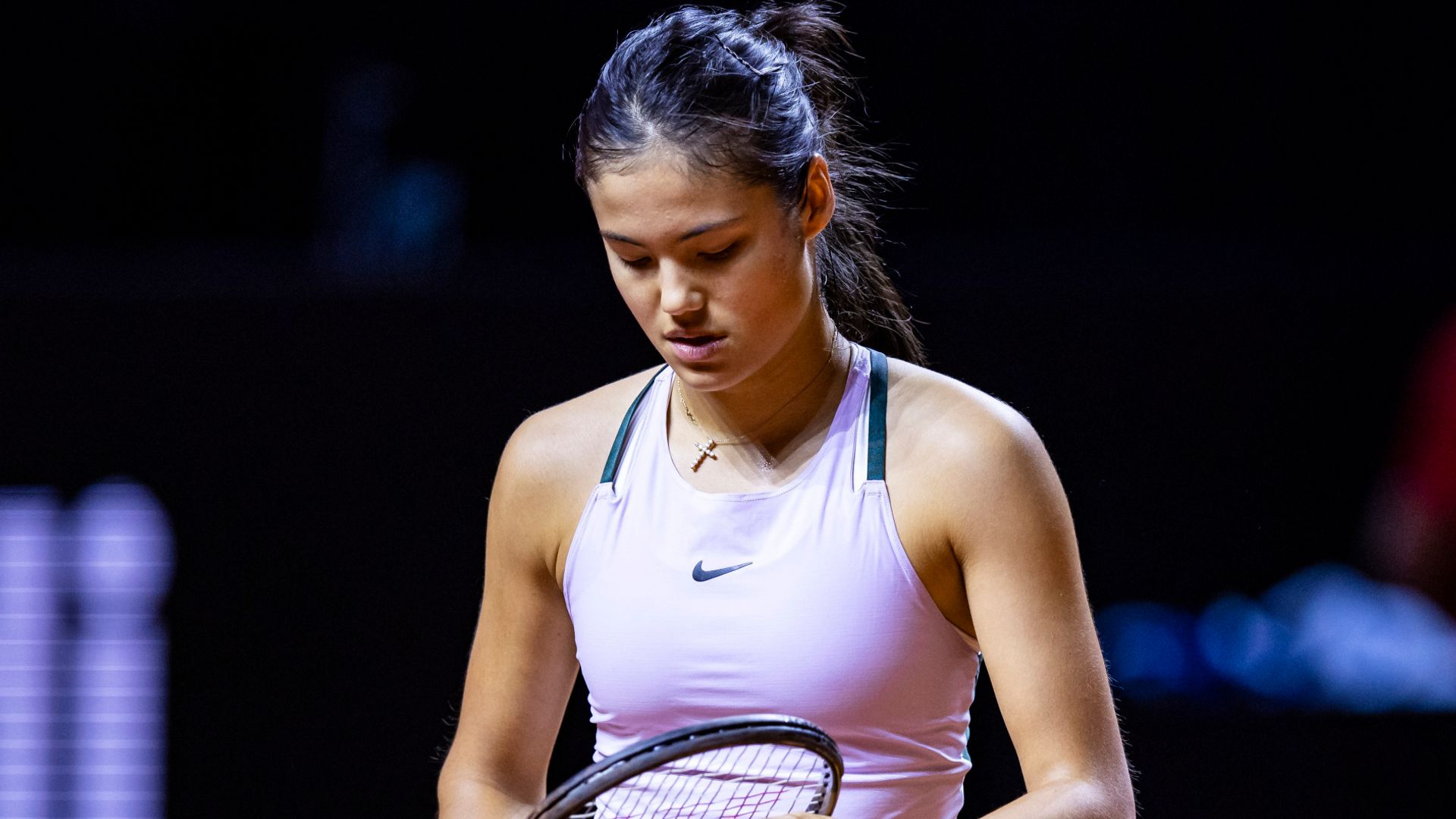Raducanu gives world No 1 Swiatek stern test in Stuttgart defeat