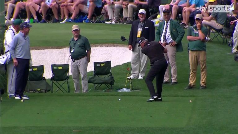 Gary Player nearly gets his fifth ever hole-in-one in The Masters Par-3 contest