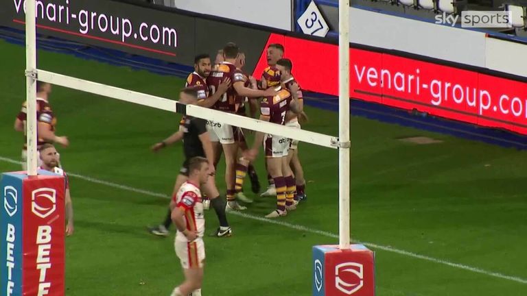 Highlights of the Betfred Super League match between Huddersfield Giants and Catalans Dragons. 