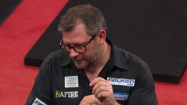 James Wade finally gets his first Premier League win of the season at the fifth time of asking with a 6-5 win over Joe Cullen