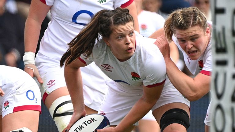 Abbie Ward scored a try and put in a defensive lineout masterclass as England battled past France to clinch glory 