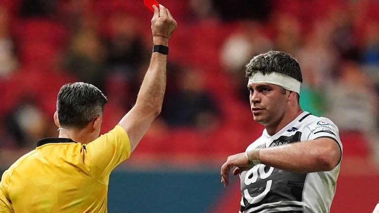Sale Sharks wing Arron Reed was sent off six minutes before half-time but they still managed to book a quarter-final place