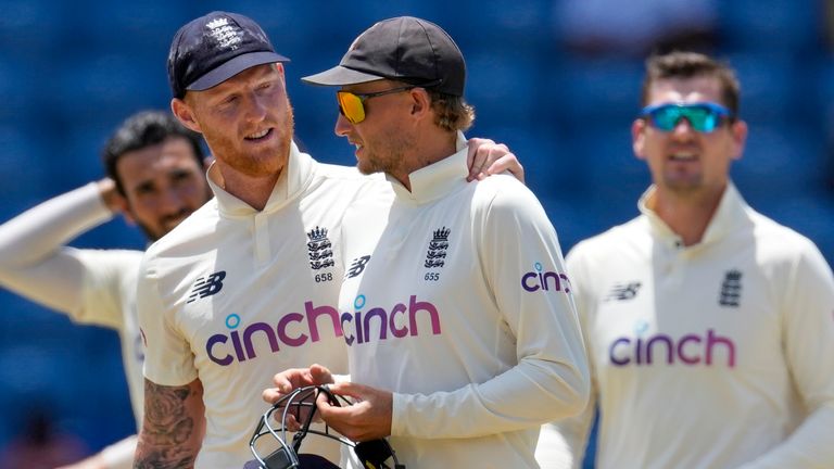 इंग्लैंड ने पिछले 17 टेस्ट में से एक में जीत और 11 में हार का सामना किया है।