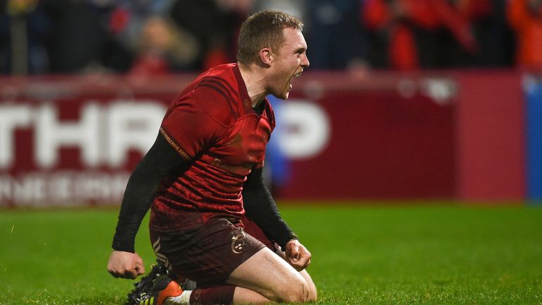 Keith Earls was among the try scorers as Munster earned a fiery derby victory over Leinster