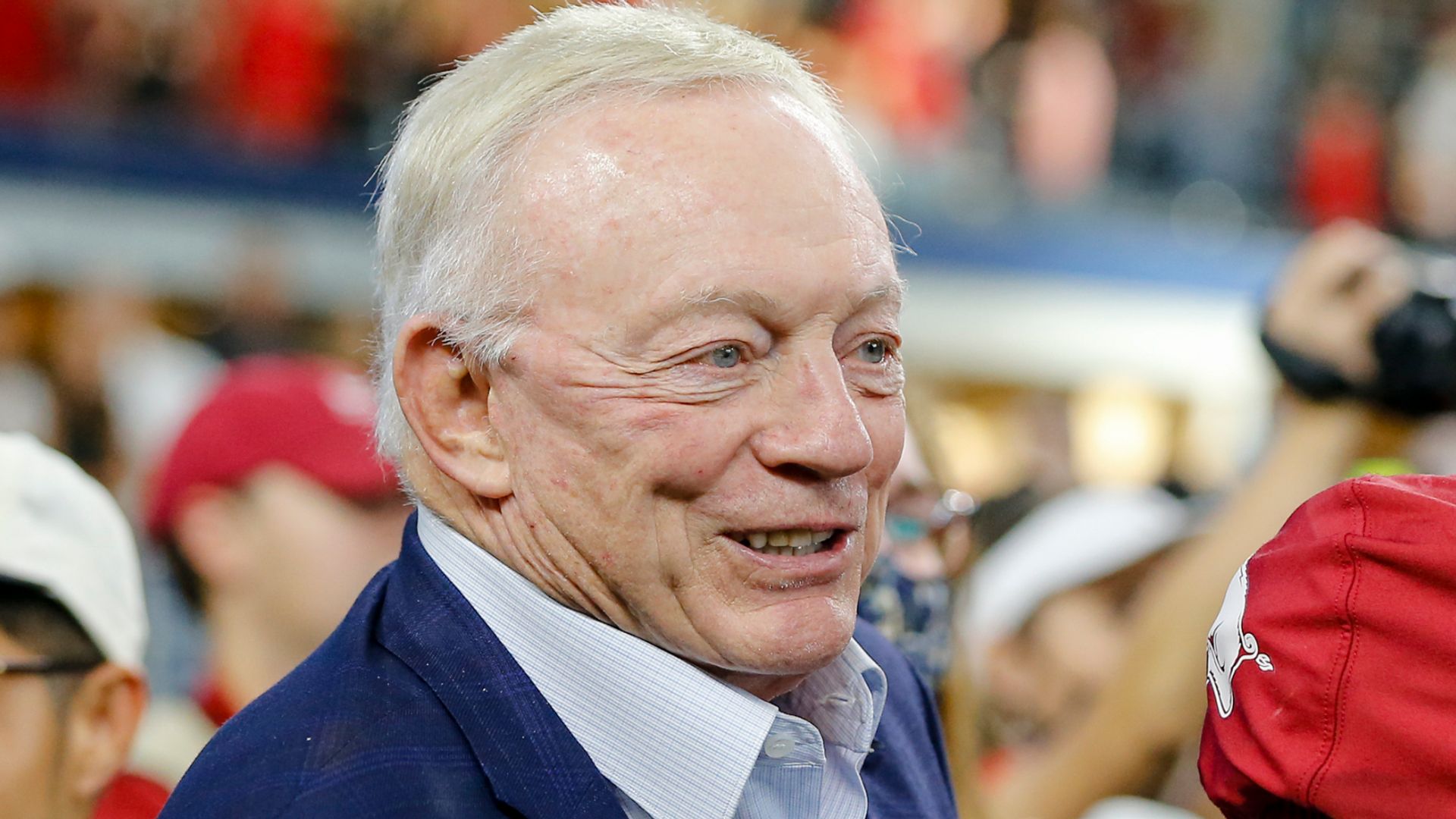 Cowboys owner Jerry Jones 'all good' after minor car accident