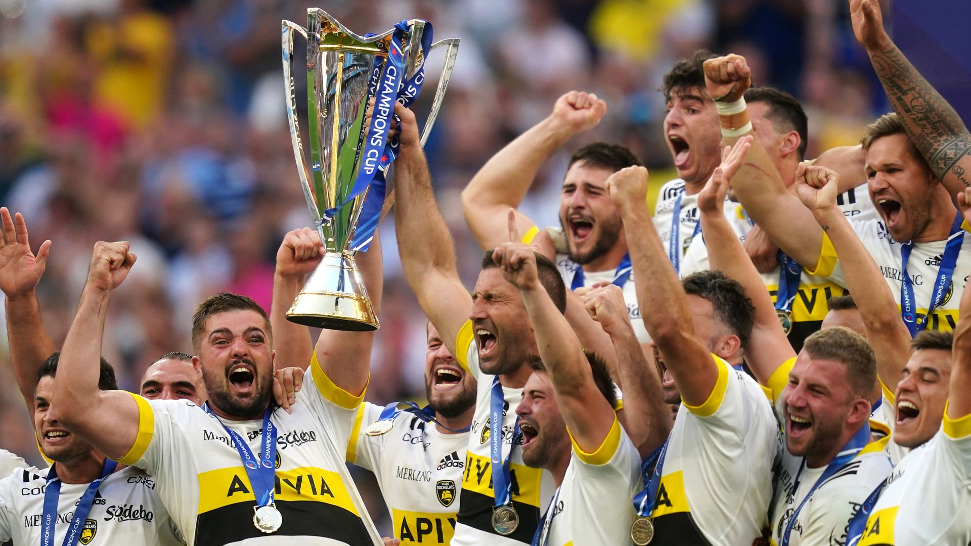 La Rochelle beat Leinster in final minute to claim European Cup