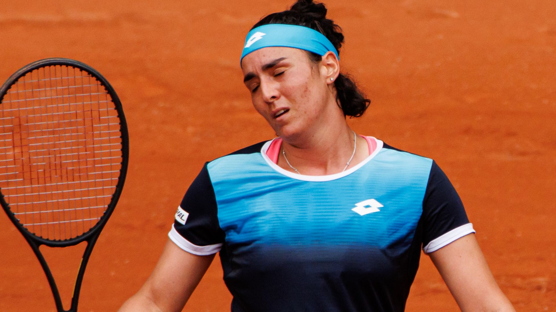 Jabeur shocked at French Open I Muguruza also toppled in Paris