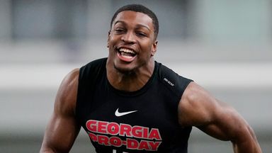Image from Miami Dolphins have a new spy in Channing Tindall; former Georgia linebacker offers perfect fit for Josh Boyer defense