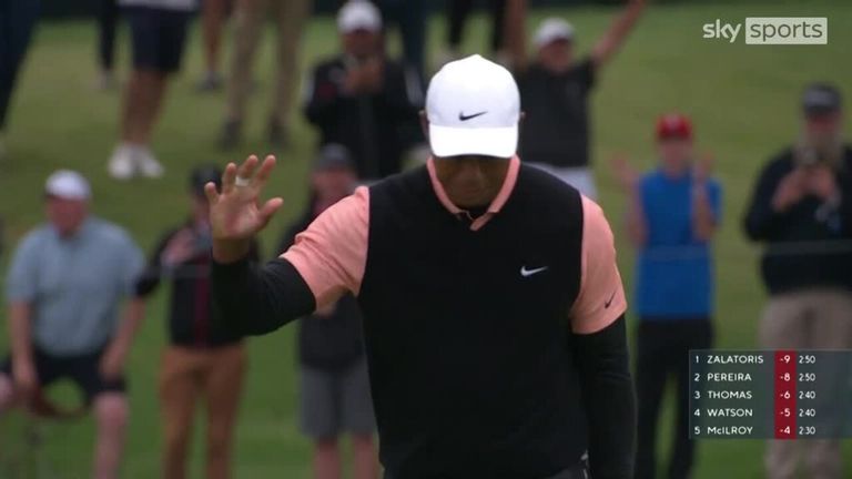 Tiger Woods birdies the 15th for his first of the day as the 15-time major winner shows his fighting spirit despite his struggles at Southern Hills