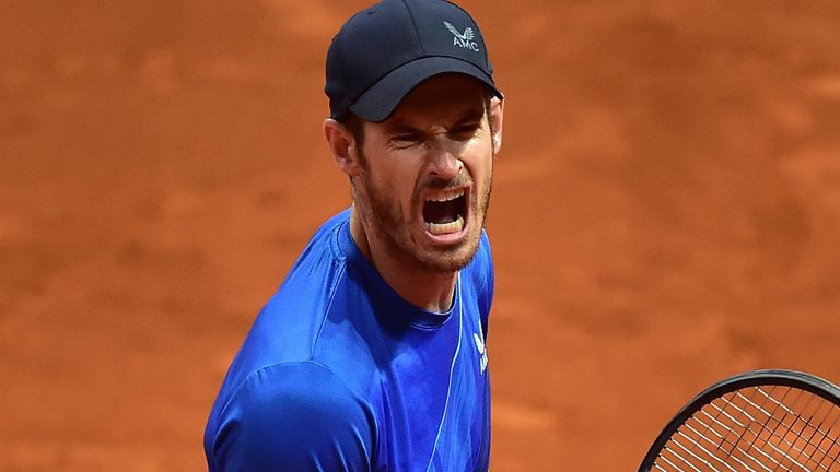 Andy Murray superó un emocionante encuentro con Denis Shapovalov