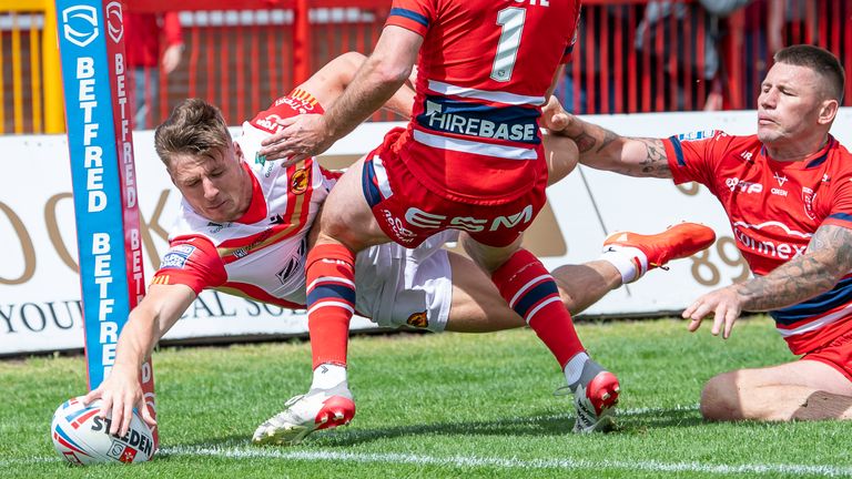Tom Davies started the Catalans comeback at Hull KR