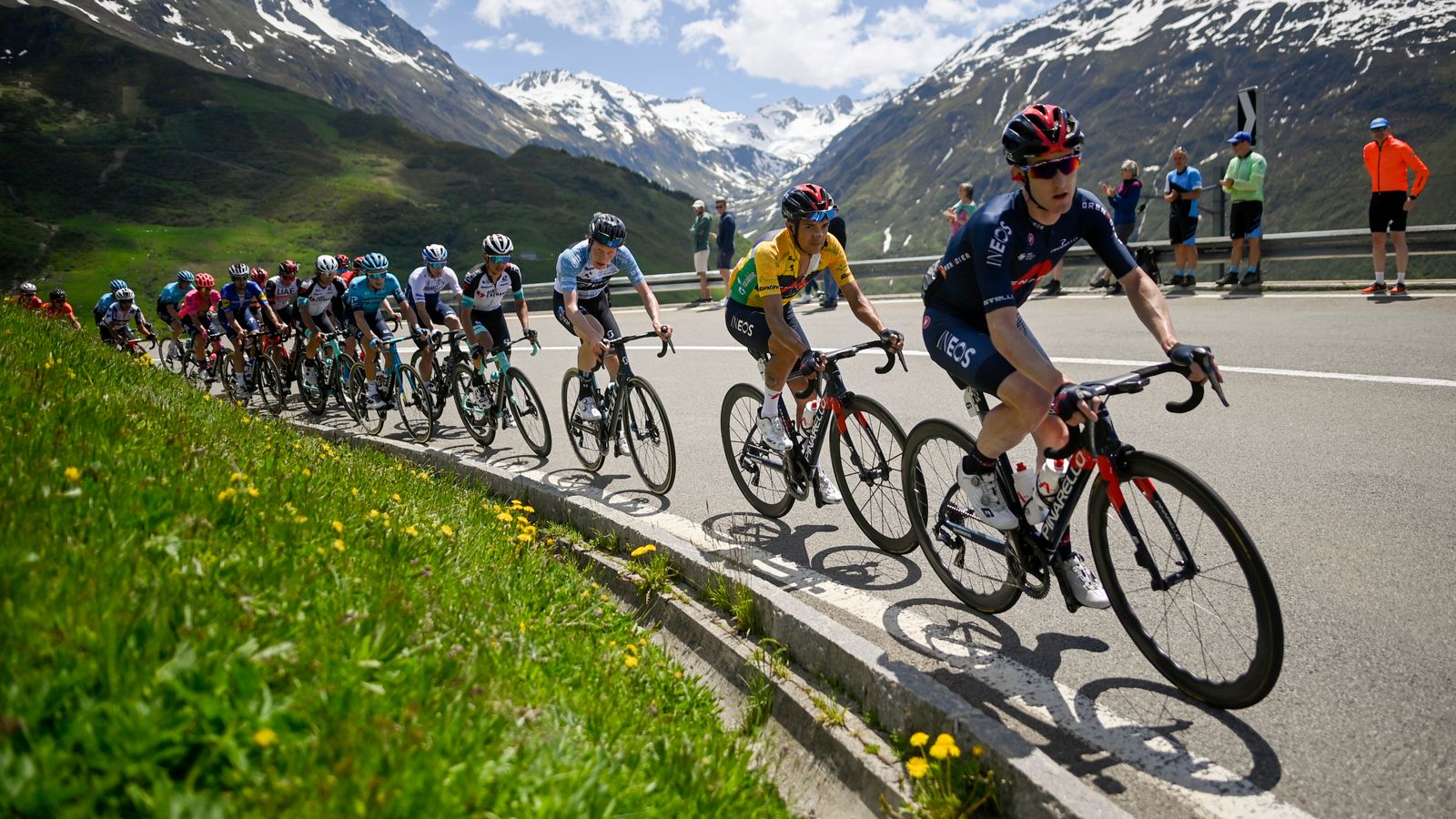 Tour de France: Covid-19 outbreak at Tour de Suisse raises concerns