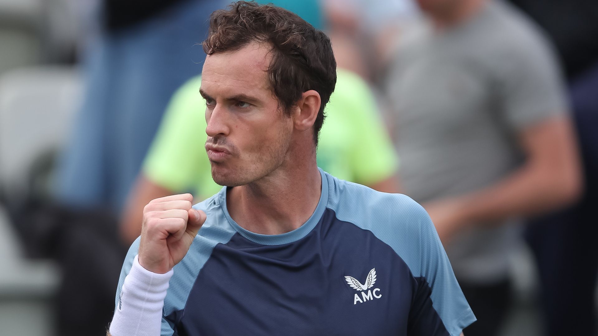 Murray stuns Tsitsipas to reach Stuttgart semis where he faces Kyrgios