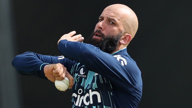 Moeen rejoins Warwickshire after 16 years at Worcestershire