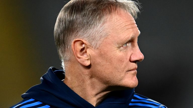 Joe Schmidt ha sido convocado para ayudar a preparar a los All Blacks para su serie contra Irlanda.