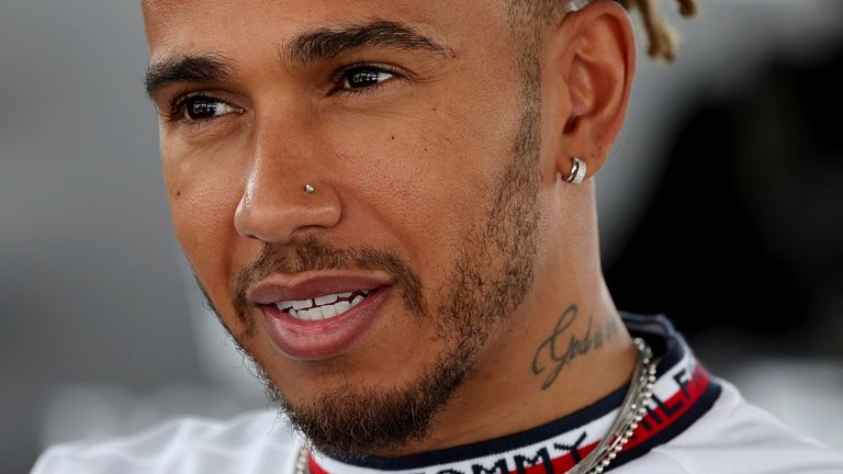 Hamilton removes nose stud for British GP practice session