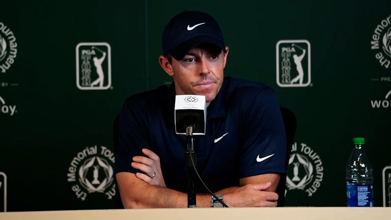 Rory McIlroy dice que le sorprendieron un par de nombres que se inscribieron en la Serie Invitacional de Golf LIV, pero siente que el campo no es nada para 'saltar arriba y abajo'.