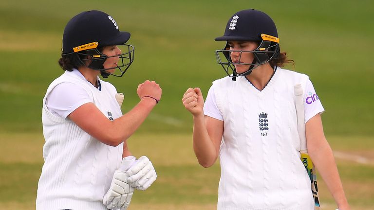 Alice Davidson-Richards and Nat Sciver hit hundreds as England earned a first-innings lead over South Africa