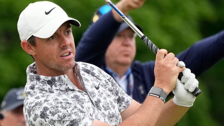 Lo mejor de la acción de la impresionante primera ronda de Rory McIlroy que le dio una temprana participación en el liderato del US Open