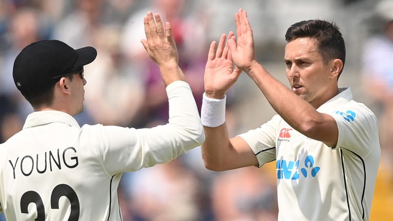 Boult produced a masterclass of swing bowling to leave England in the mire at 21-4 and 55-6