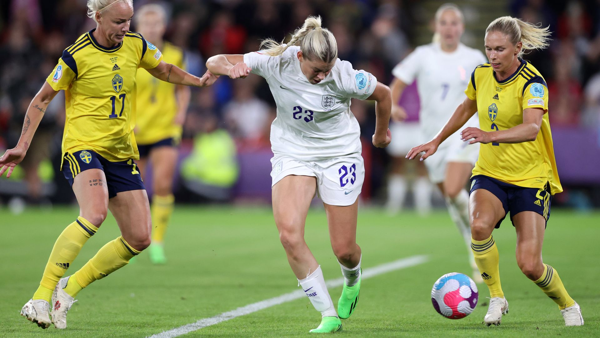 Russo's magic moment has England believing