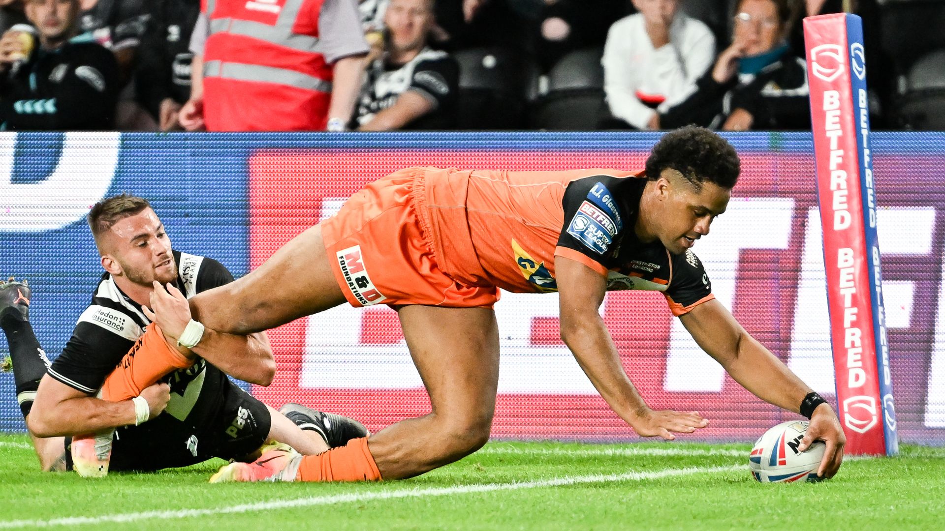 Olpherts stars as ruthless Tigers stun Hull FC