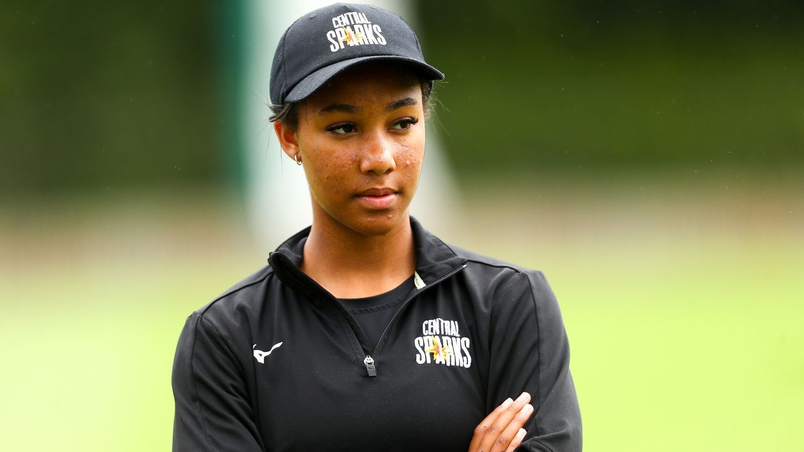 The Hundred: Davina Perrin, 15, eager to ‘show what she can do’ with Birmingham Phoenix