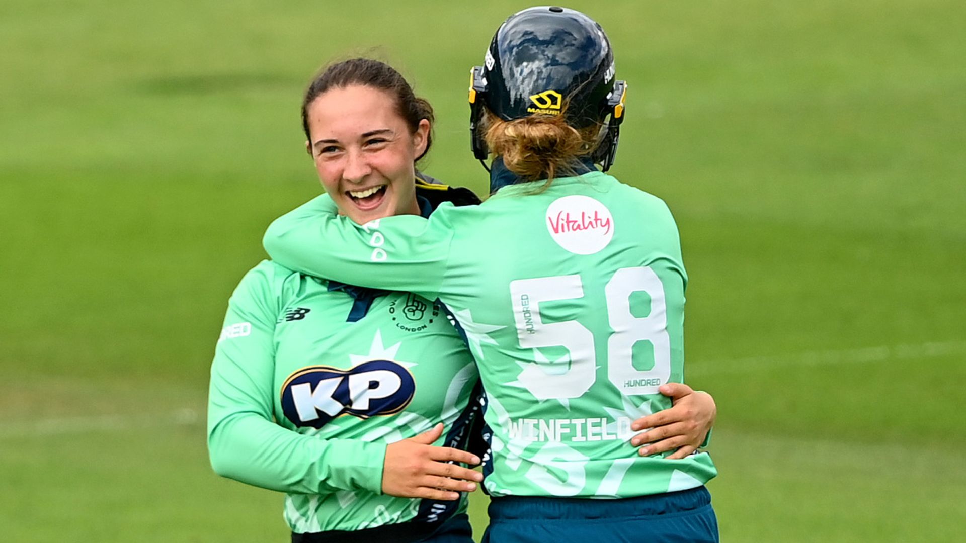 Capsey stars as Invincibles secure crucial win over Phoenix