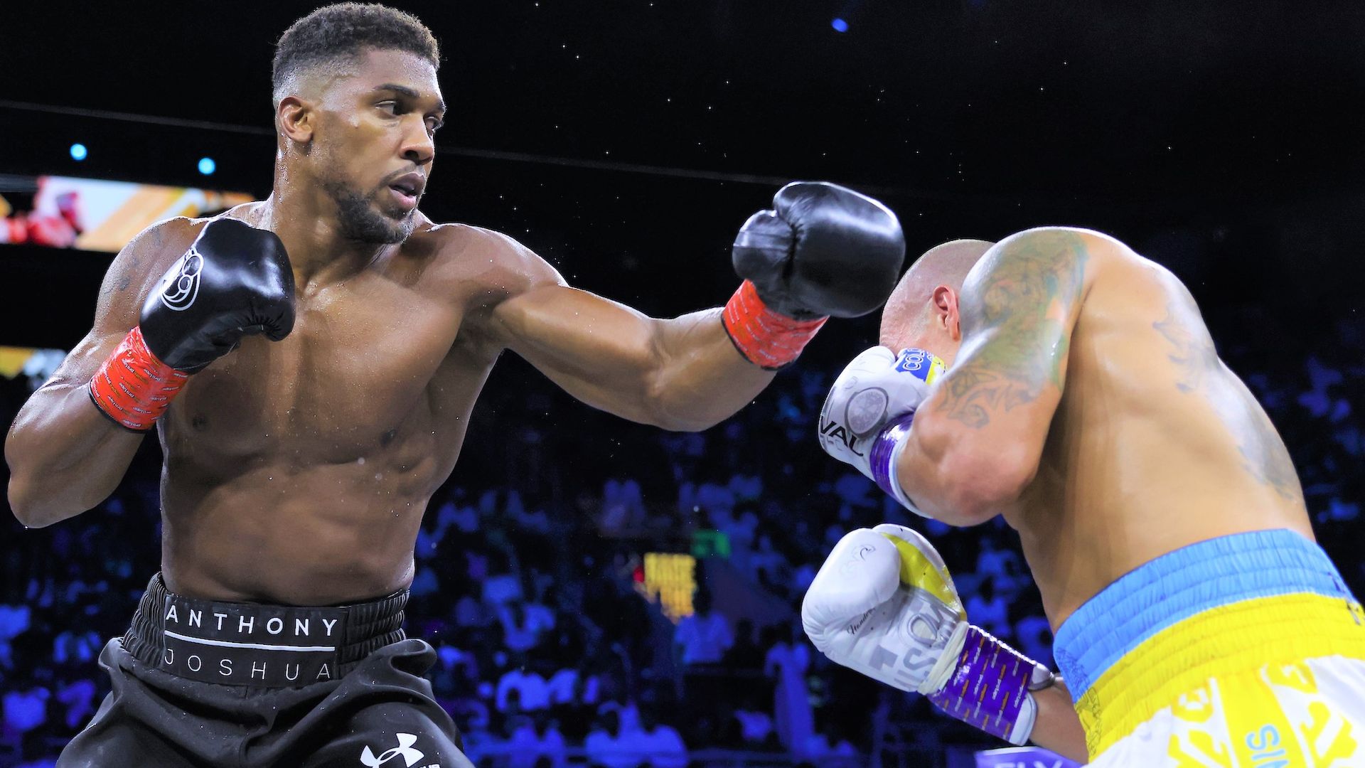 AJ 'undecided' on training with Team Usyk