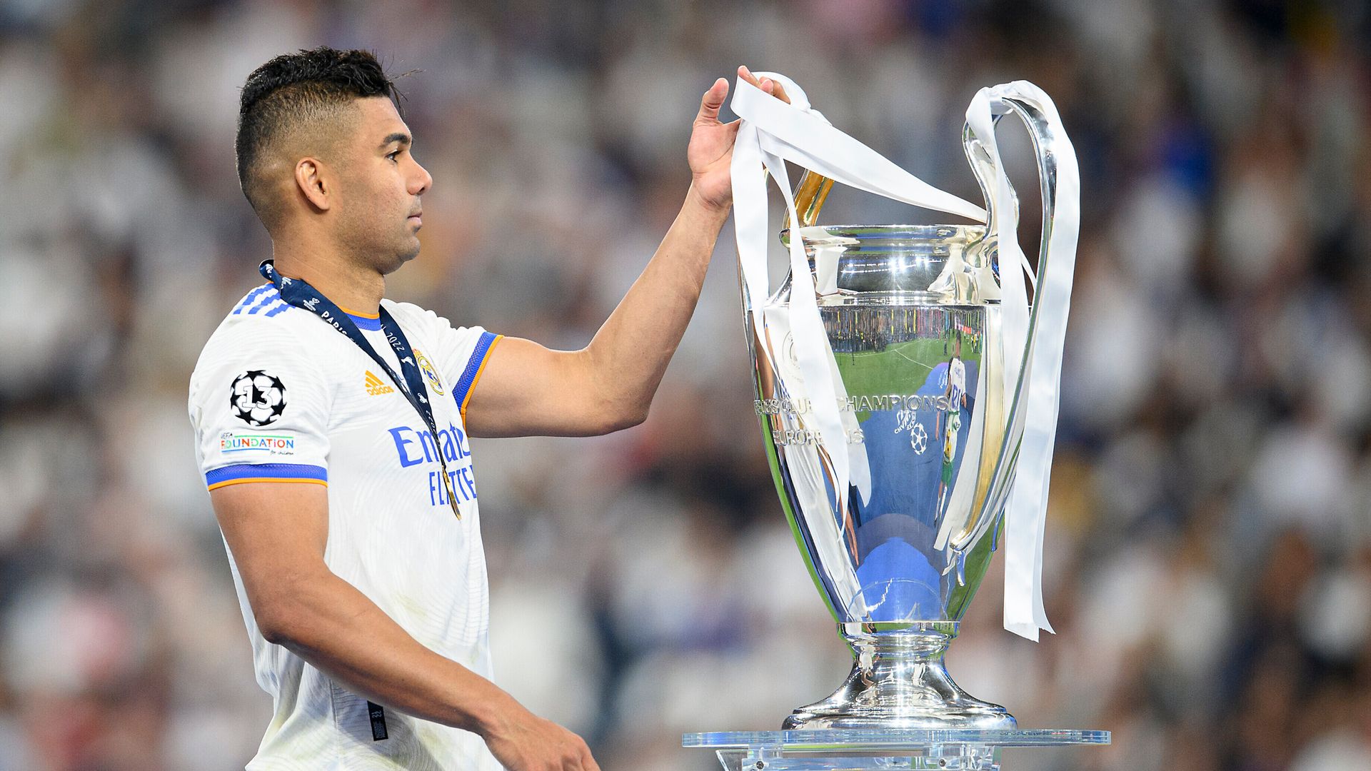 Man Utd in talks with Real Madrid over Casemiro | Interest remains in Caicedo