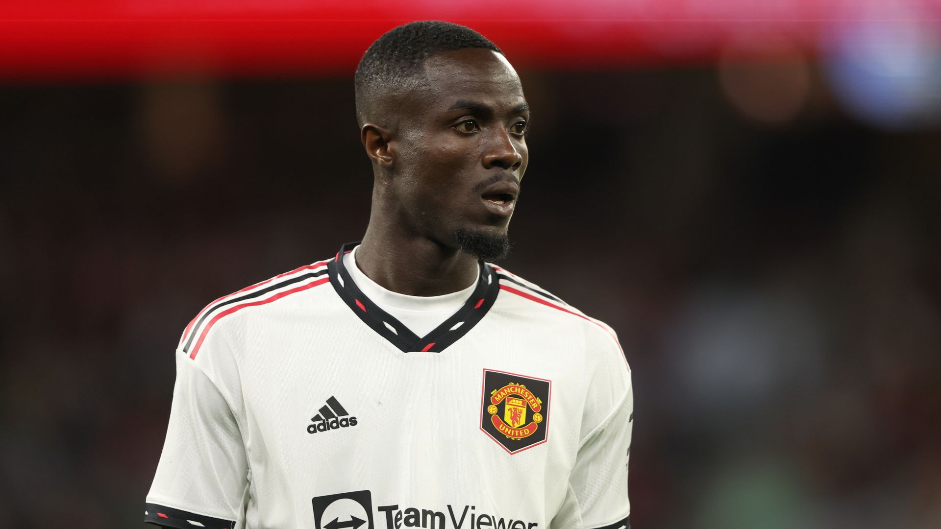 Bailly joins Marseille on loan | Man Utd hold Dubravka talks