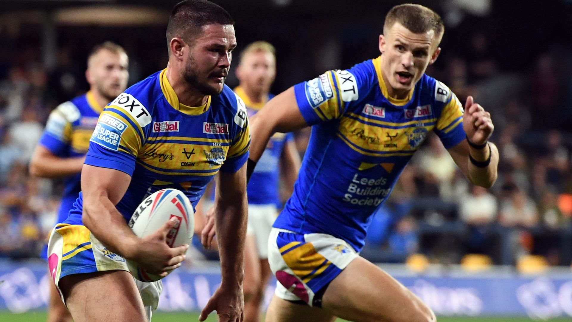 Leeds hold off Warrington to climb up to fifth