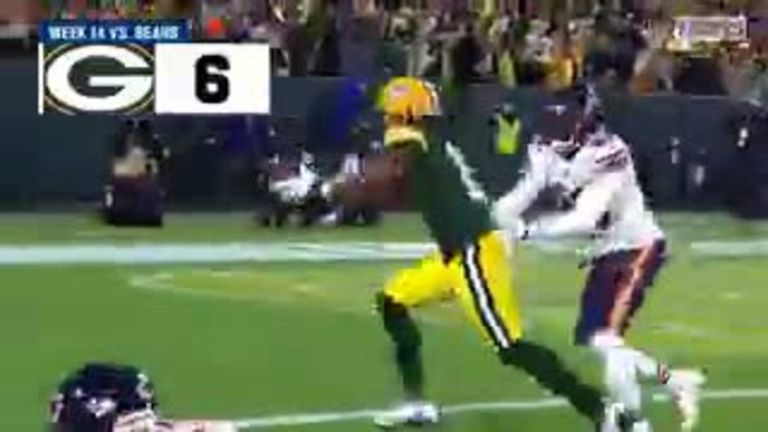 Watch the top 10 plays by Green Bay Packers quarterback Aaron Rodgers from the 2021 NFL season.