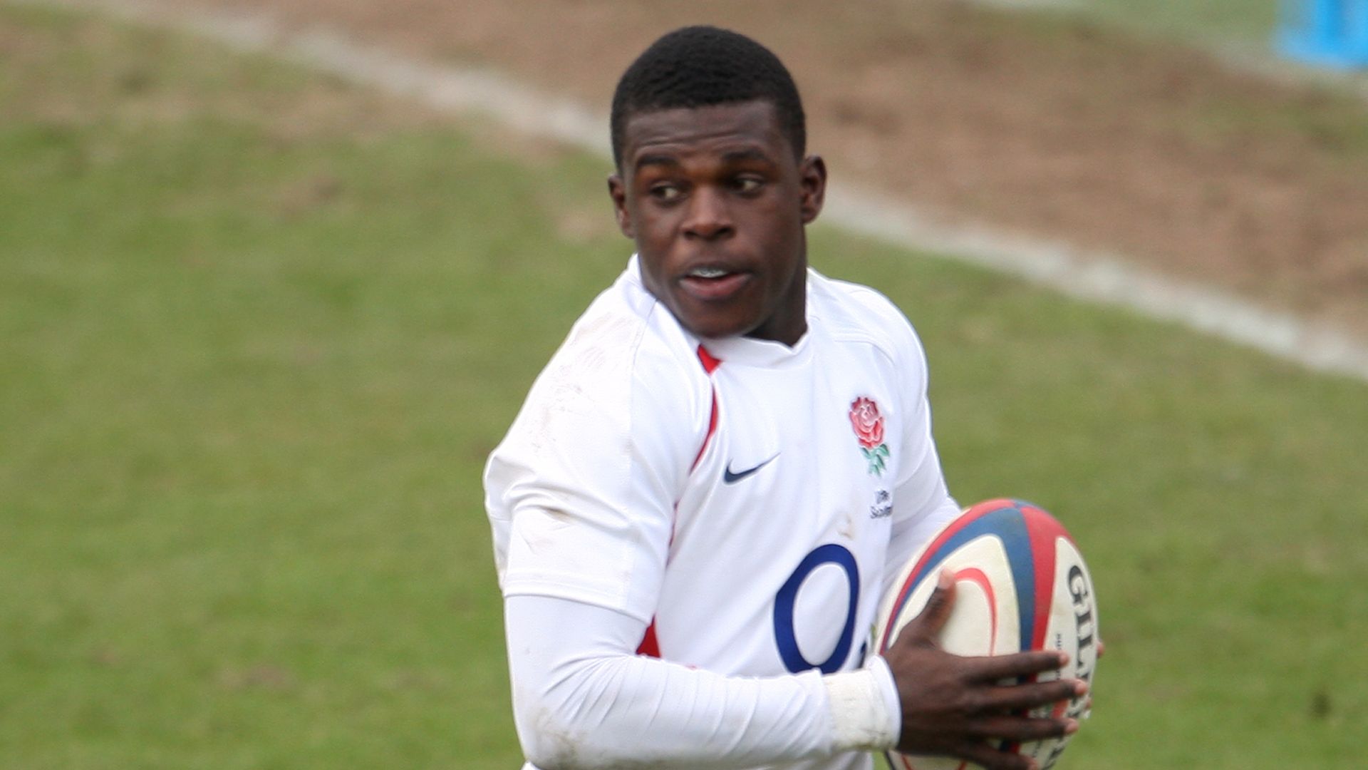 Wade joins Racing 92 after three-year NFL career