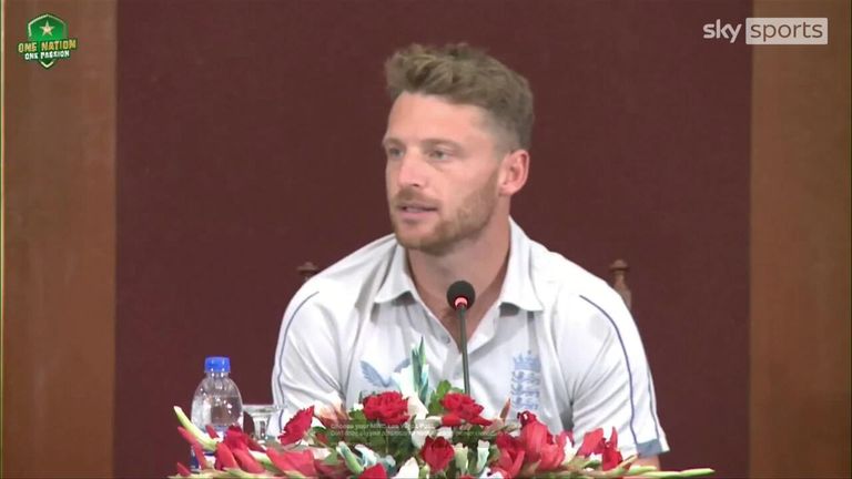 Jos Buttler says he hopes England can honor the Queen's departure while in Pakistan.  He also hopes T20I can help lift the morale of Pakistan after the recent floods.