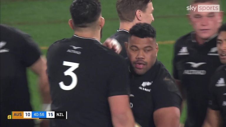 Samisoni Taukei'aho scored his second try of the game as New Zealand regained the lead in the second half 