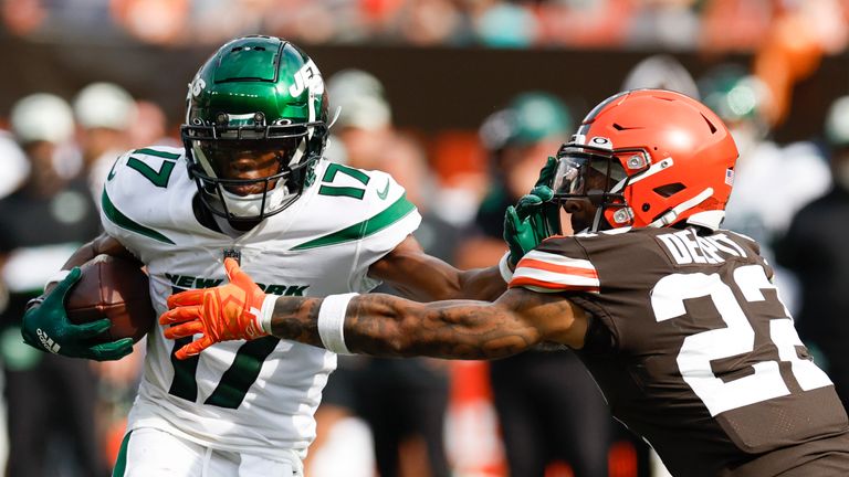 Highlights of the New York Jets against the Cleveland Browns from Week Two of the NFL season