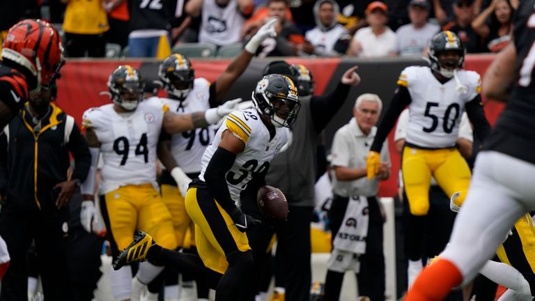 Pittsburgh Steelers safety Minkah Fitzpatrick pick-sixes Cincinnati Bengals quarterback Joe Burrow on the QB's first pass of the 2022 season