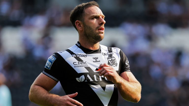 Luke Gale, 2017's Man of Steel, has joined the Championship's newly-promoted Keighley Cougars, following his departure from Hull FC